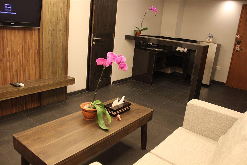 Ping Hotel Seminyak Eksteriør billede